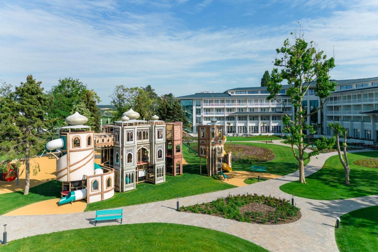 Moevenpick Balaland Resort Lake Balaton Szántód エクステリア 写真